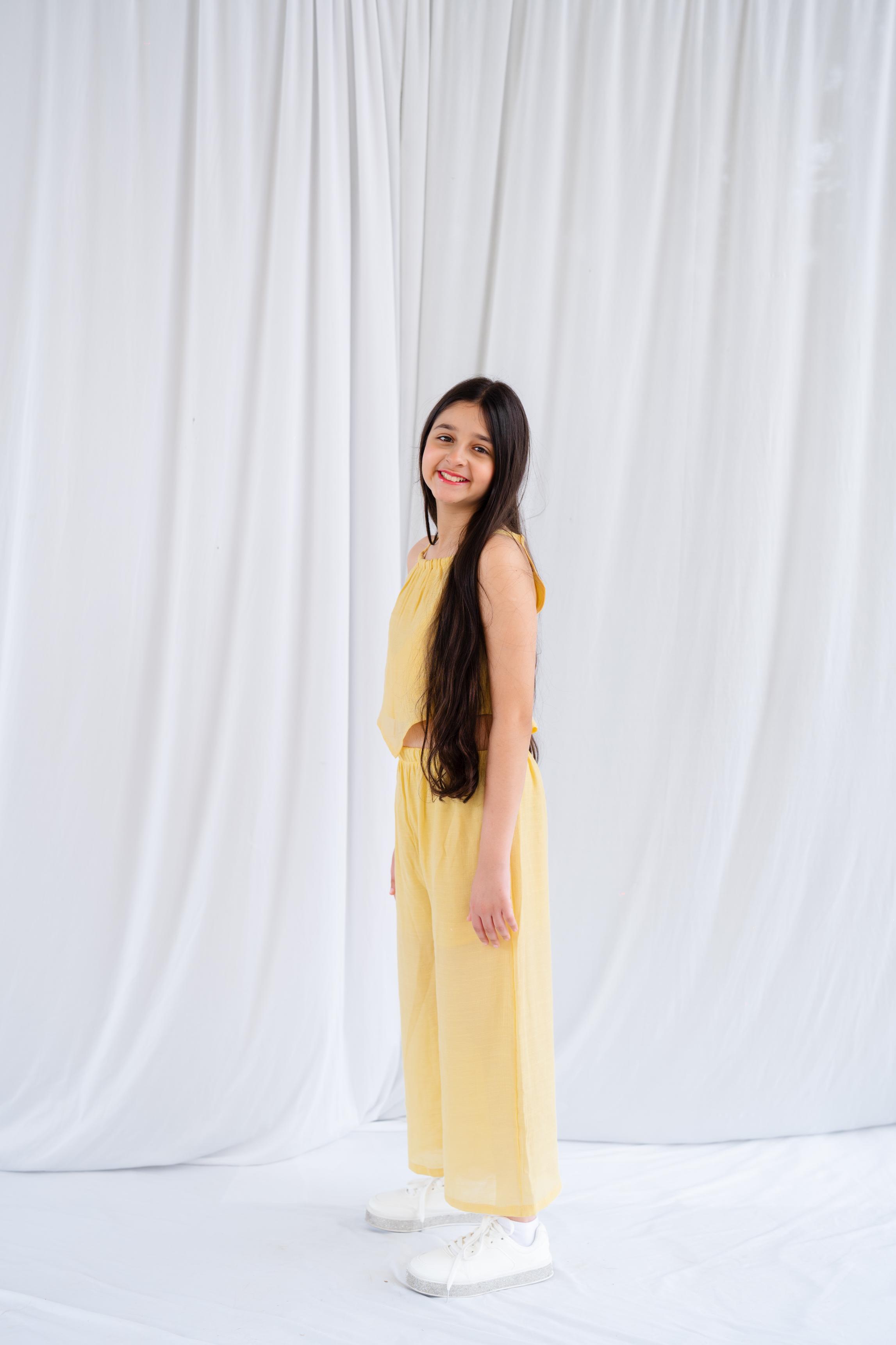 Yellow cotton set